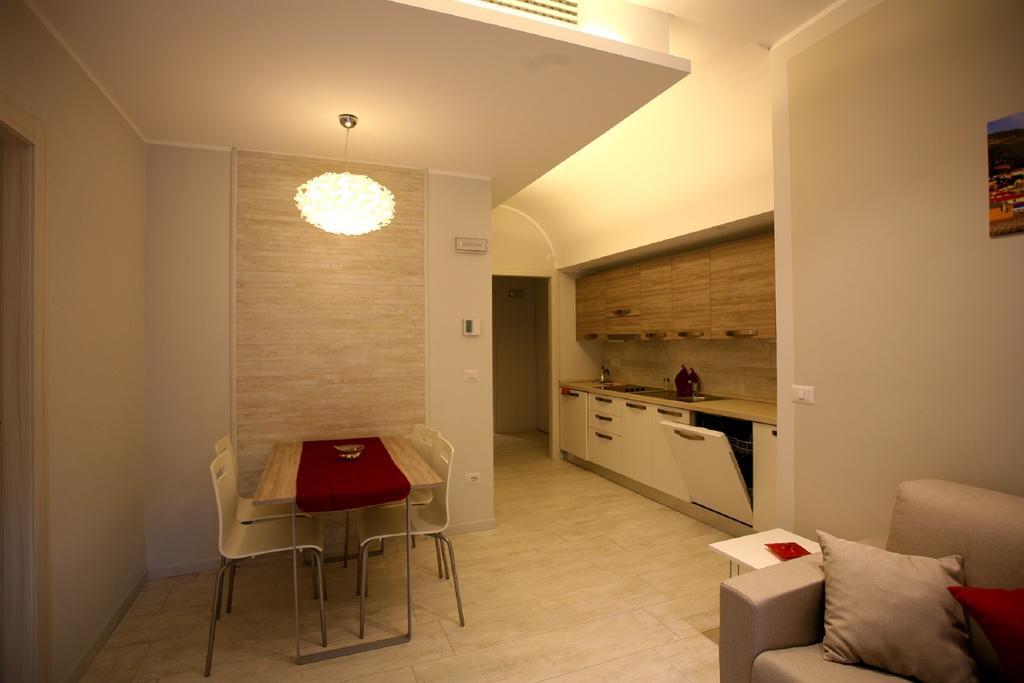 Nina Casa Vacanze Finale Ligure Szoba fotó